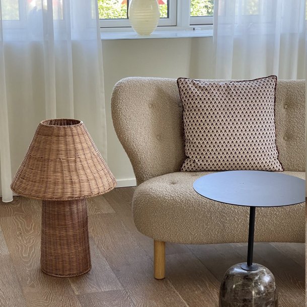 Floor lamp, Rattan