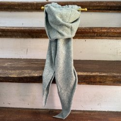 Small cashmere scarf, holepattern, Blue mlg