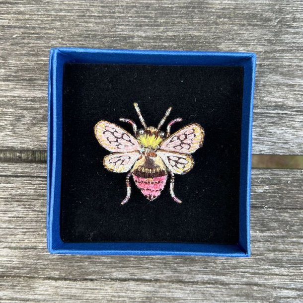 Bi broche - Bombus