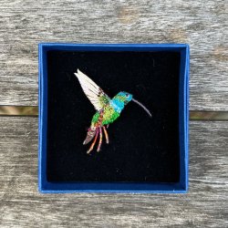 Emerald Kolibri broche