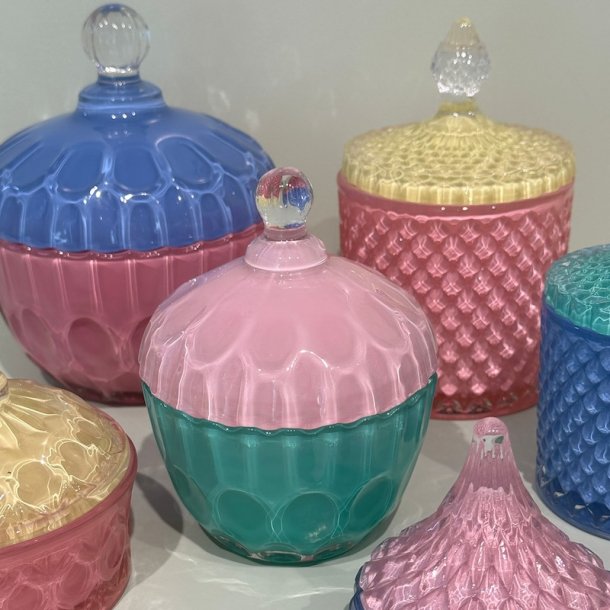 Bonbonniere, lysrd/lysebl