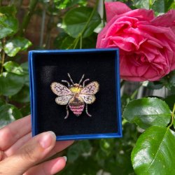 Bi broche - Bombus
