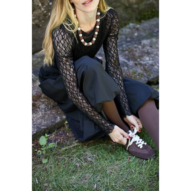 BCCECILY LACE BLOUSE