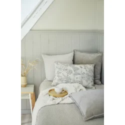 Pude, 40x60, Blossom bird