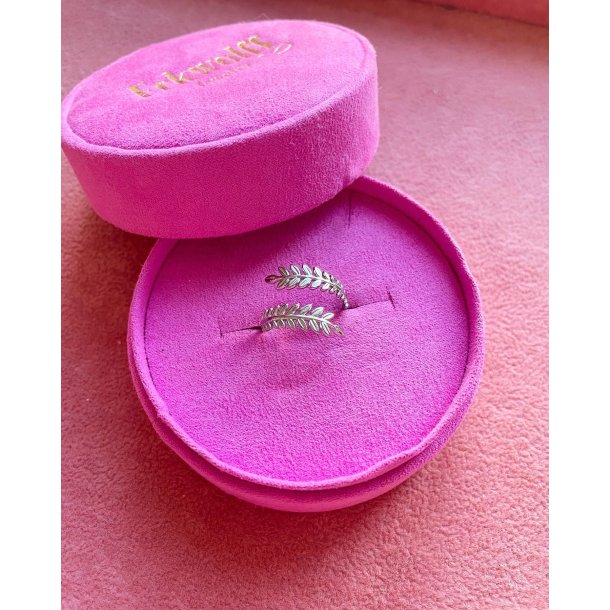 Vanza Ring, guld eller slv