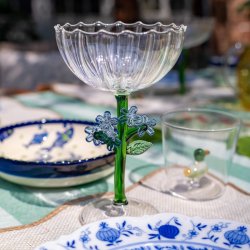 Champagneskl, Lysebl blomst