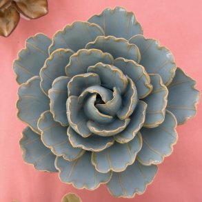 P�onblomst, Bl� Keiko
