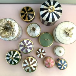 Cirkus box, Queen bee XL