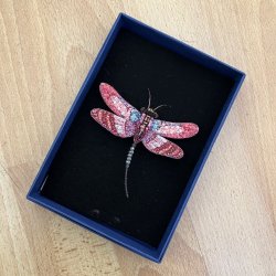 Roseate guldsmed broche