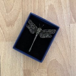 Souther Hawker broche