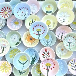 Lyserd skl, lyserd let blomst, 14x5