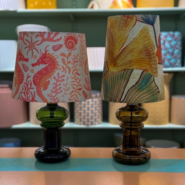 Ravfarvet glas, vintage, bordlampe