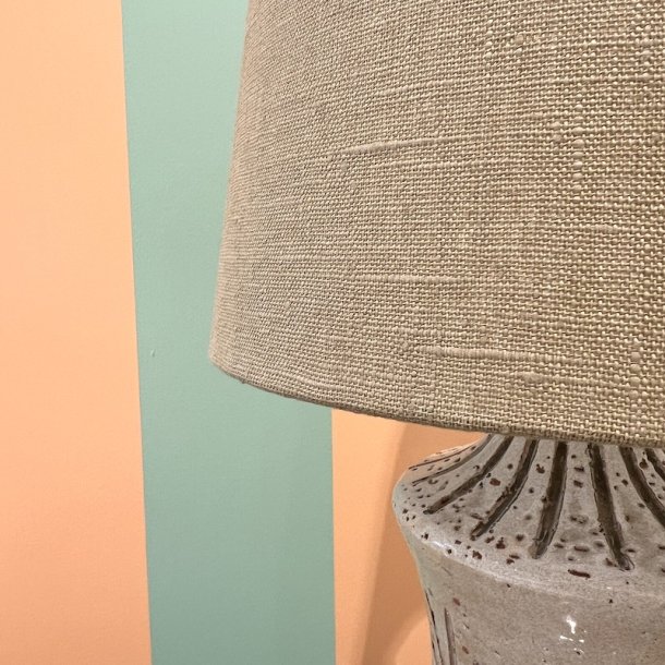 Nr 507 - Hndlavet lampeskrm i oliven eksklusiv hr