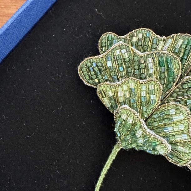 Ginko leaf broche