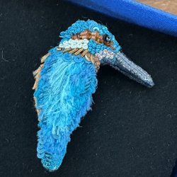 River Kingfisher broche