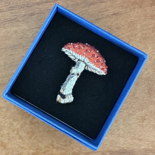 Fly Amanita mushroom broche