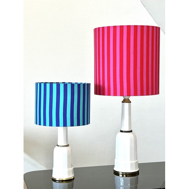 Nr 339 - Vertical tent stripes rd/pink