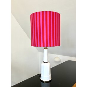 Nr 339 - Vertical tent stripes rd/pink