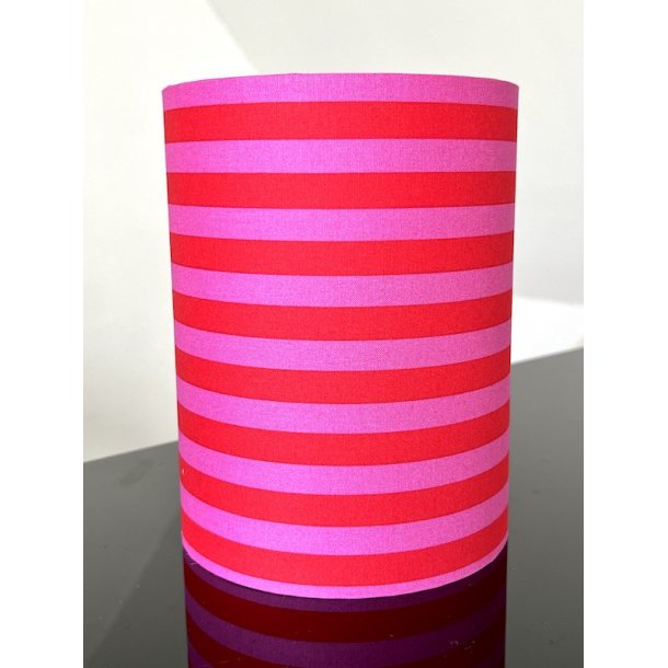 Nr 343 - Horisontal tent stripes rd/pink
