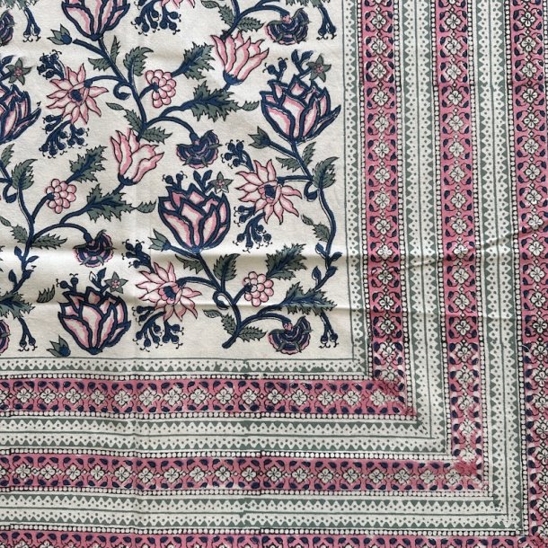 Dug, hvid/bl/lyserd, 2 strrelser