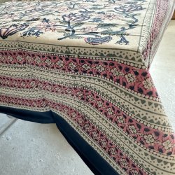 Dug, hvid/bl/lyserd, 2 strrelser