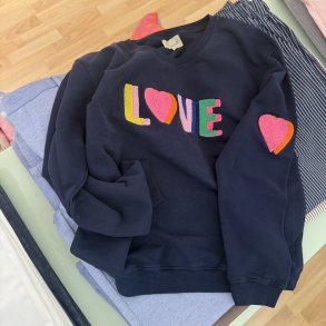 Sweat, navy, multi love