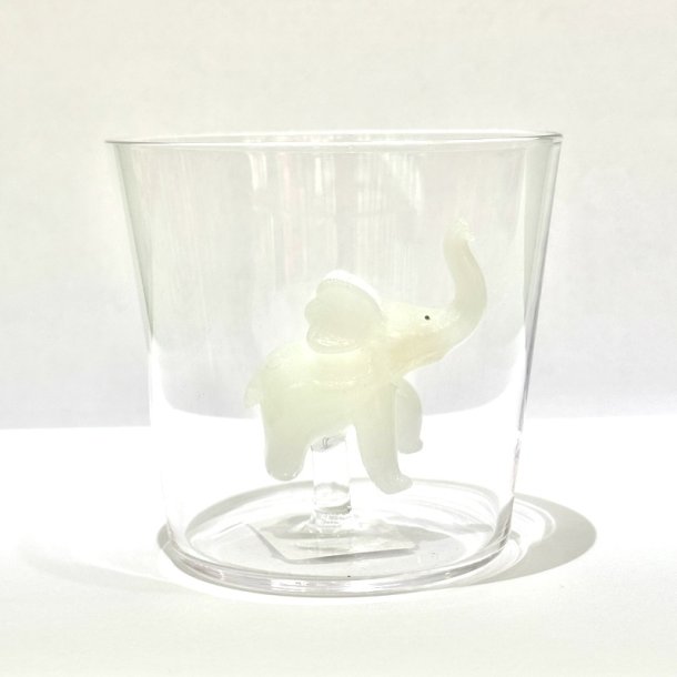 Drikkeglas, Hvid elefant