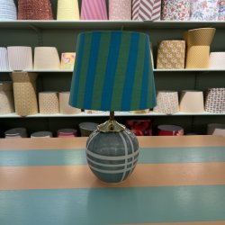 Bordlampe, Lysebl striber