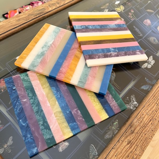 Skrebrt, lilla/gul/grn, 26x20 cm