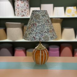 Bordlampe, Orange striber