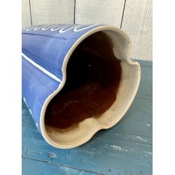 Bl Hegnetslund vase med hvide detaljer