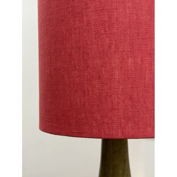 Nr 385 - Hndlavet lampeskrm i Rasberry eksklusiv hr