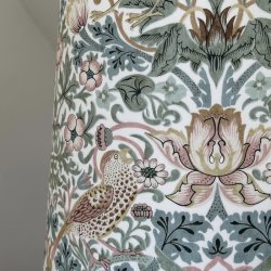 Nr 363 - William Morris Strawberry thief