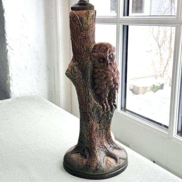 Bordlampe m ugle, Ibsens enke