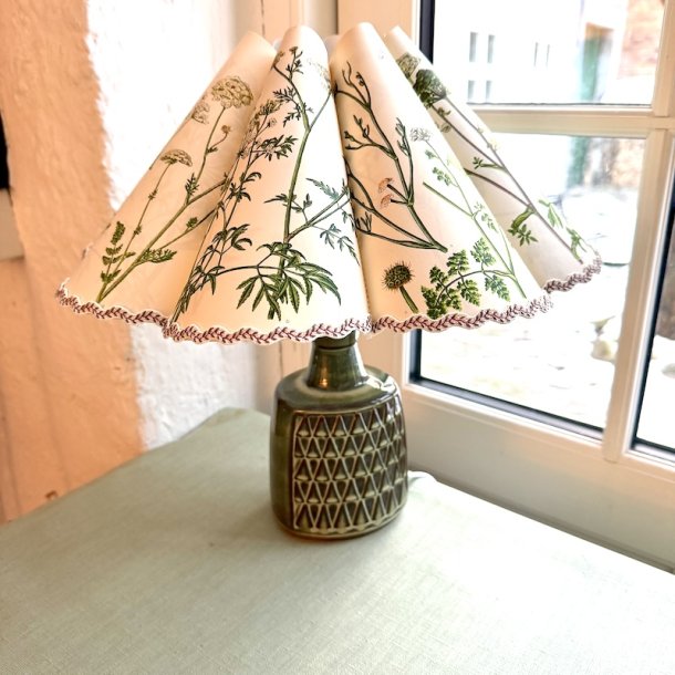 B�lgesk�rm str 2 Flora 