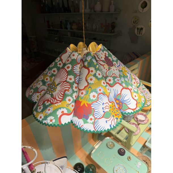 B�lgesk�rm, loftslampe