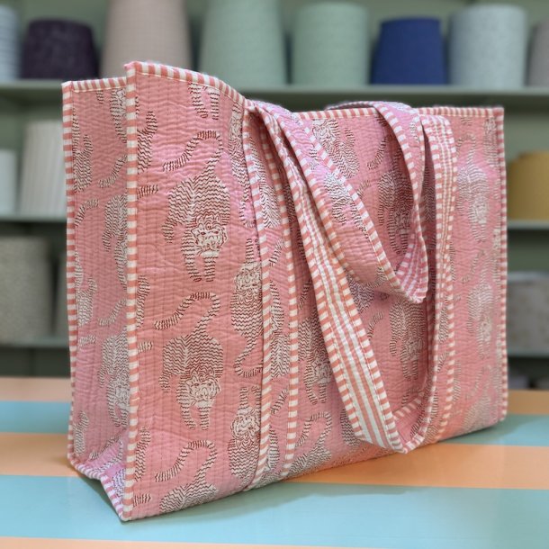 Quiltet taske, pink/r�d