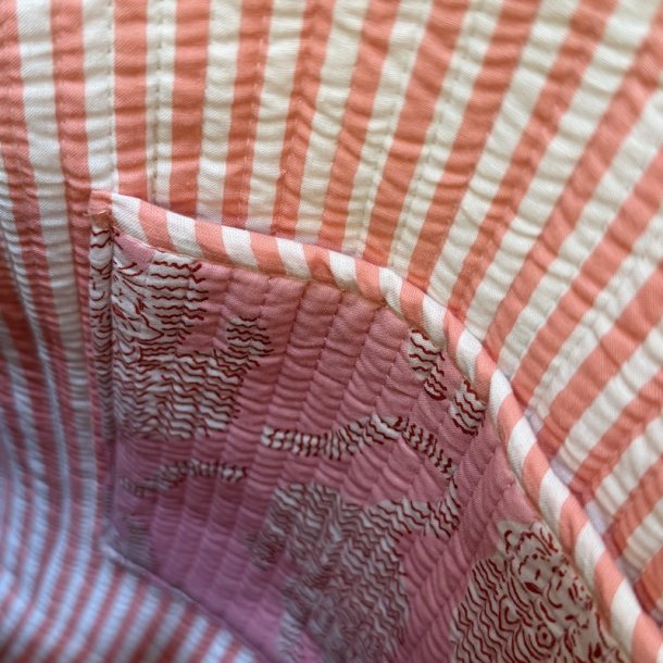Quiltet taske, pink/r�d