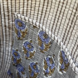 Quiltet taske, gr�/bl� 