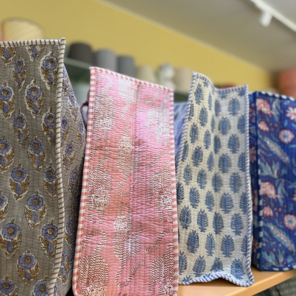 Quiltet taske, gr�/bl� 