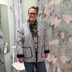 Amina ikat quilted jakke