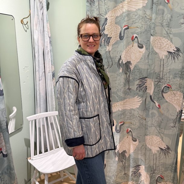 Amina ikat quilted jakke