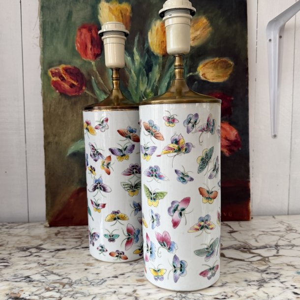 Bordlampe, Sommerfugle