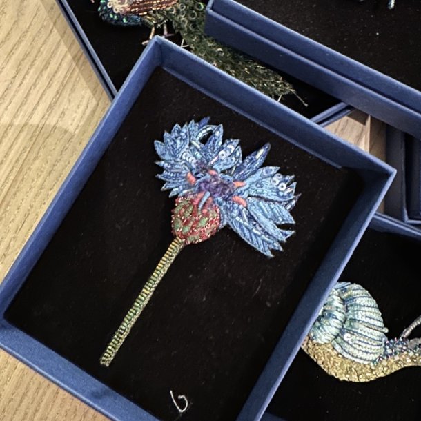 Kornblomst broche