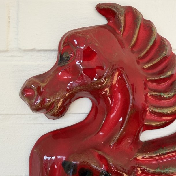 S�hest, relief, r�d