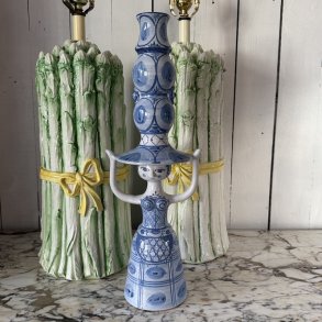 Wiinblad, dame, h�j