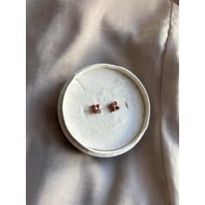 Color love mini studs