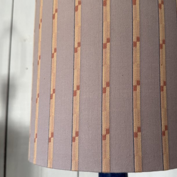 Nr 550 - Monarch Dove Fableism