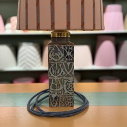 Bordlampe, Baca