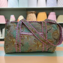Rejsetaske, jungle, lysgr�n/pink